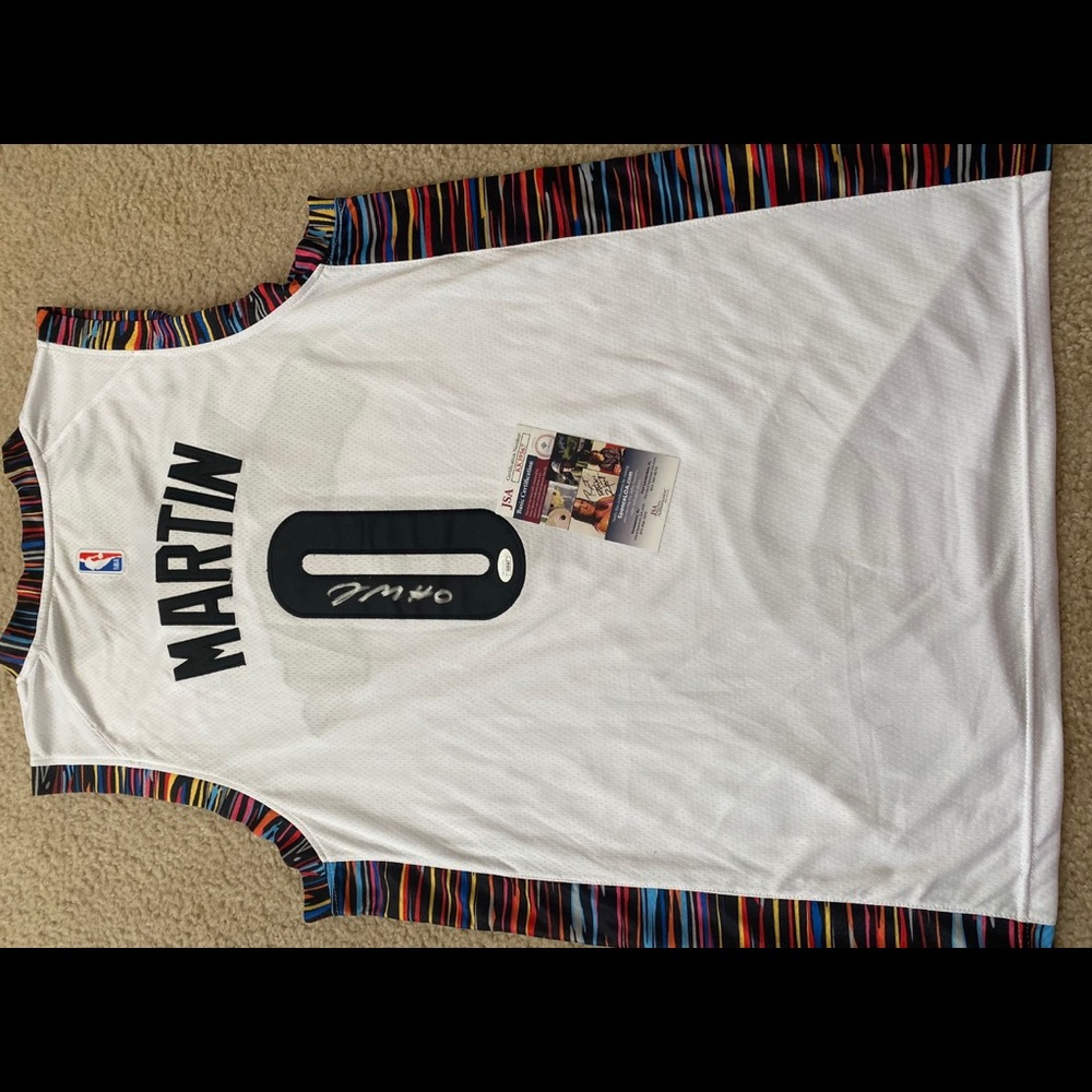 BROOKLYN NETS- JEREMIAH MARTIN SIGNED AUTOGRAPH NIKE JERSEY W/ JSA COA.